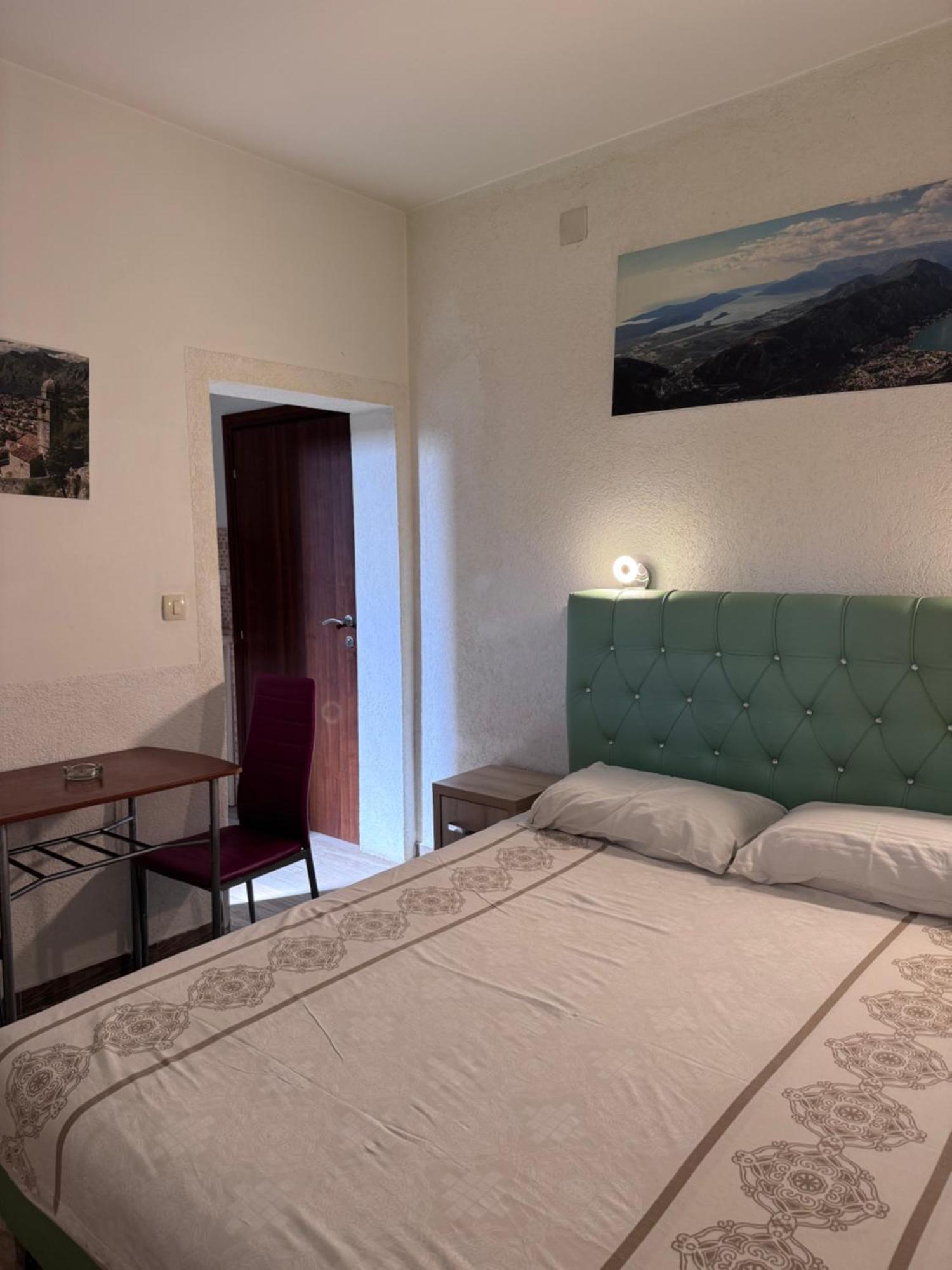 Bocche Di Cattaro Studios Экстерьер фото
